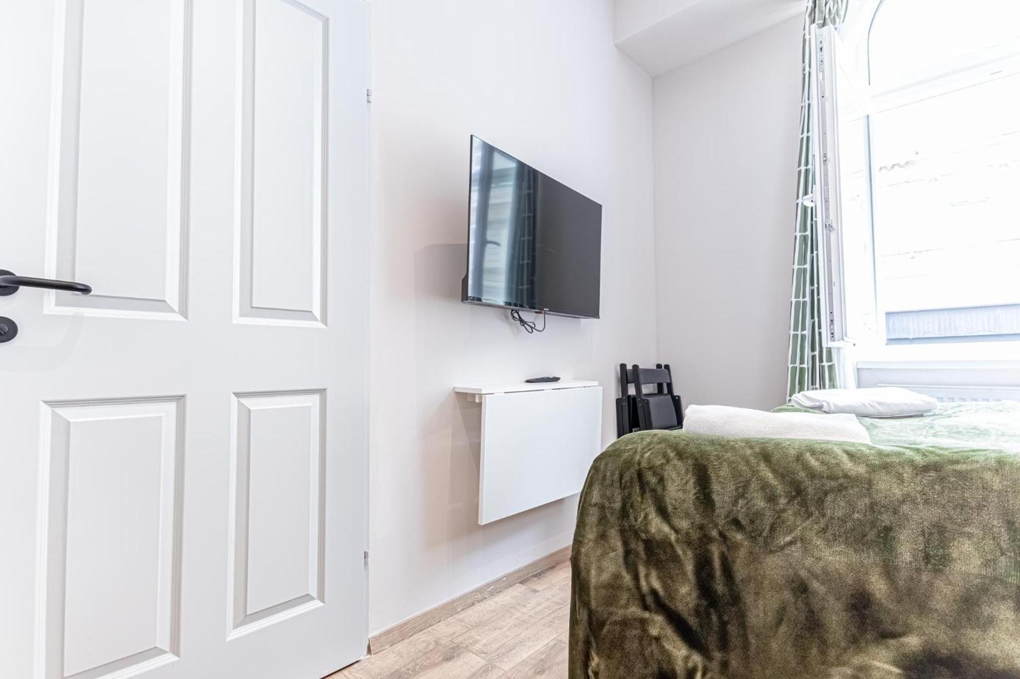 Wiener Stadthalle Boutique Rooms - Ideal For Couples Exterior foto